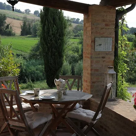 Oda ve Kahvaltı Casa Sorgente San Costanzo